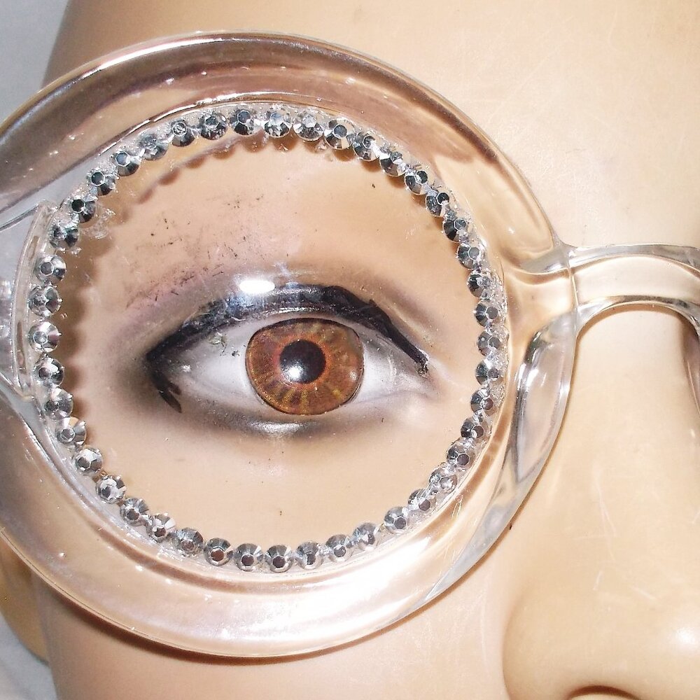 BLINGED OUT ROOUND RHINESTONE READERS CLEAR FRAME SILVER STONES  4.00